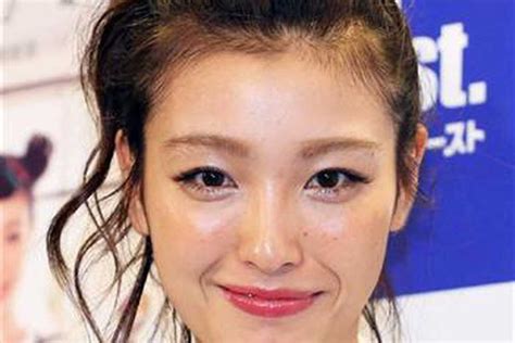 木下優樹菜、佐々木希に芸人妻の先輩として忠告「嫁のパンツくれ！とか絶対言われる」 サンスポ