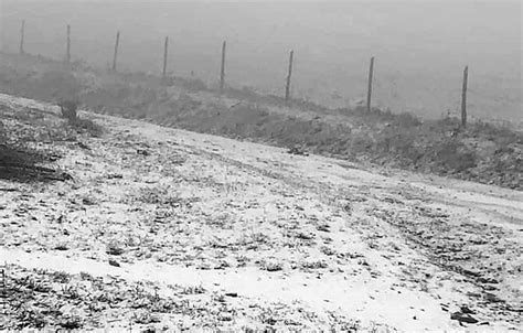 Bloccati Dalla Neve Sul Monte Subasio Recuperati Dai Vigili Del Fuoco