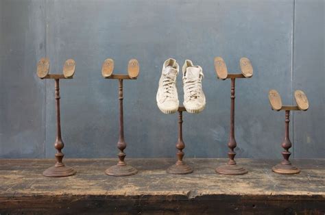 Cobblers Wooden Shoe Display Stands : Factory 20 | Shoe display ...