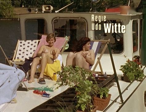 Hässliche Vaterliebe und ihre Lippen schweigen nude pics page 1