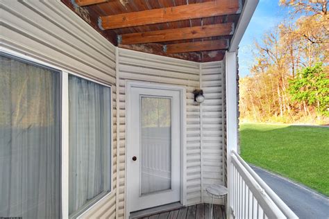 7205 University Commons Drive, Morgantown, WV | 10148615 | Railey Realty