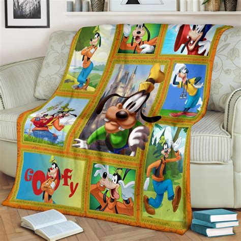 Cute Goofy Fleece Blanket For Bedding Decor Gear Fandom