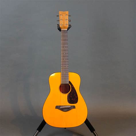 Yamaha JR1 3/4 Acoustic Guitar - 086792581910