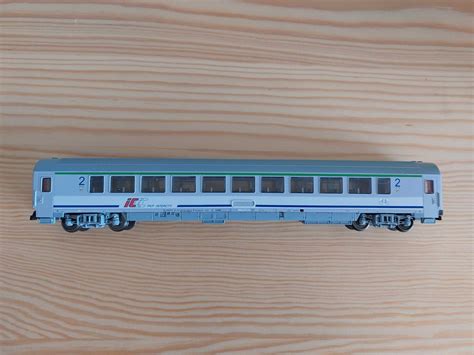 Piko H0 wagon model Pasażerski PKP Intercity klasa 2 4 osiowy Swarzędz