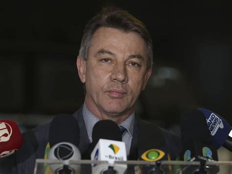 Goiano de Anápolis governador de Roraima é cassado pelo TRE Folha Z