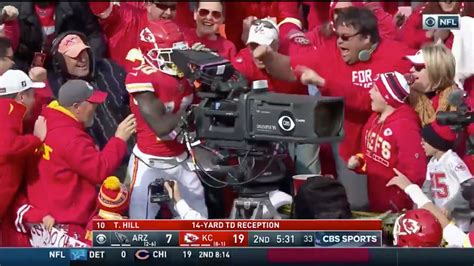 Tyreek Hill celebration: Chiefs WR celebrates with camera - Sports ...