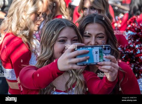 October 29 2022 Lincoln NE U S Nebraska Cornhuskers Cheerleaders