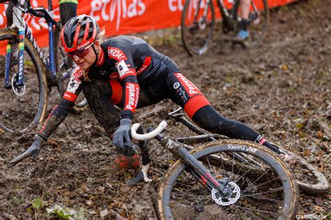 Uci Overijse Cyclocross World Cup In Photos Elite Women And Men