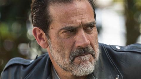 Why Jeffrey Dean Morgan Had Some Harsh Words For The Walking Dead Fans