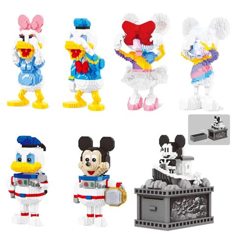 Disney Mickey Mouse Micro Building Blocks Classic Steamboat Willie Blindfold Minnie Mouse Donald