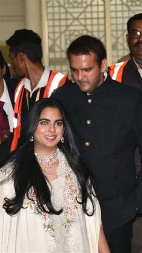 Isha Ambani Arrives In Jaisalmer With Husband Anand Piramal To Attend