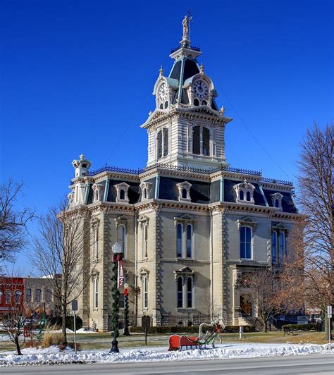 Davis County Courthouse - Bloomfield, Iowa | Built in 1877, … | Flickr