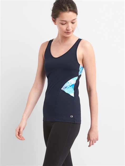 Gapfit Medium Impact Shelf Tank Top Gap