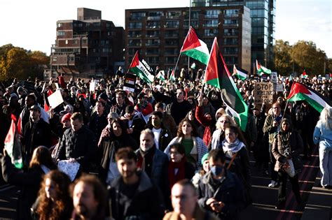 Conflit Hamas Israël 300 000 manifestants à Londres pour la Palestine