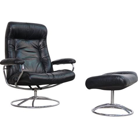 Mid Century Leder Stressless Sessel Mit Ottomane Von Ekornes Norwegen