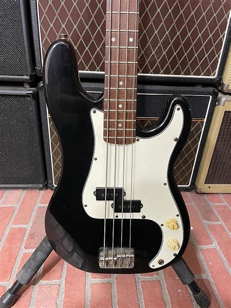 Project 1989 Mik Squier Precision Bass Reverb