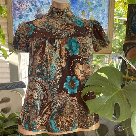 Dress Barn Tops Dress Barn X Brown Paisley And Floral Short Sleeve