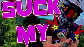 CHUPAME LAS BOLAS LA PELÍCULA XVIDEOS