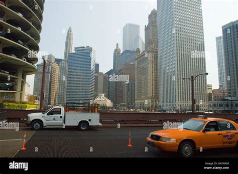 chicago skyline from bridge in the city Stock Photo - Alamy