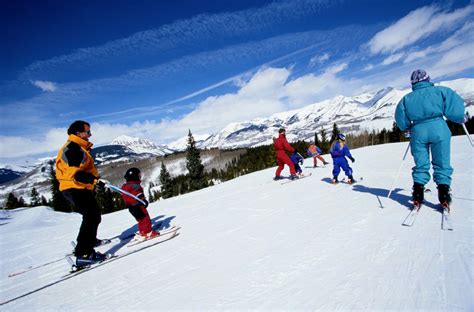 How to Save Money on a Family Ski Trip