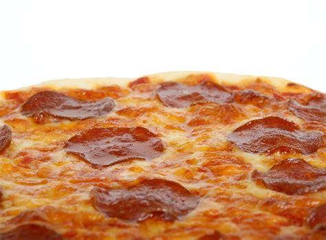 Little Caesars Launches Pepperoni And Cheese Stuffed Crust Pizza