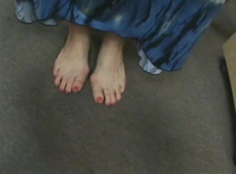 Beautiful Mature Feet With Lovely Big Bunions XHamster