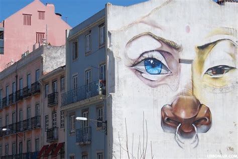 The LISBON STREET ART Guide