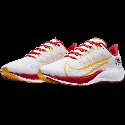 Order your Kansas City Chiefs Nike running shoes now