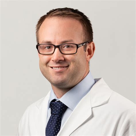 Dr. Travis Small - Tulsa, OK - Orthopedic Surgeon Reviews & Ratings