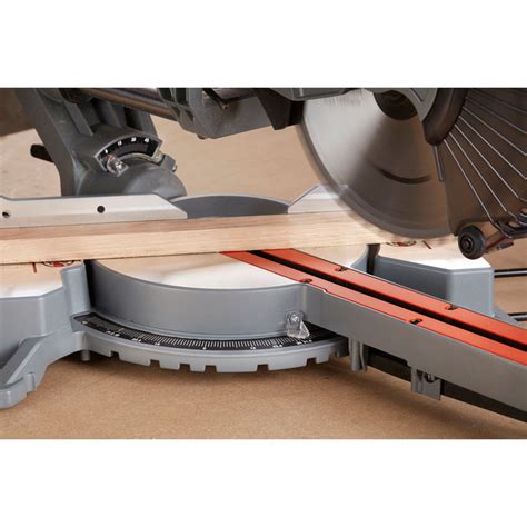 НАСТОЛЕН ЦИРКУЛЯР BLACK&DECKER BES710-QS