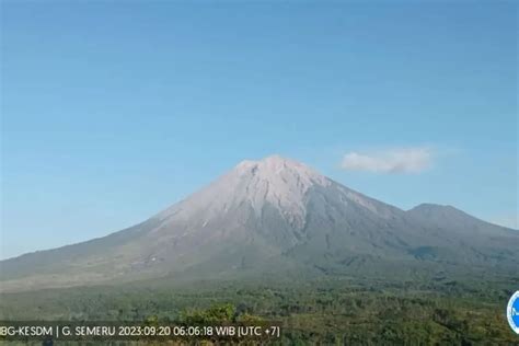 Semeru Alami Gempa Erupsi 16 Kali