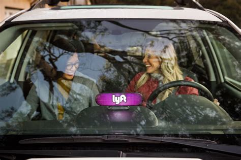 Lyft Now Available in Montreal and Quebec City | iPhone in Canada