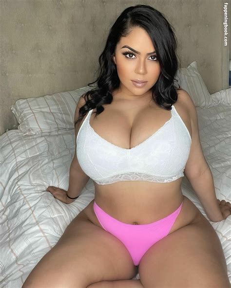 Alejandra Velasquez Pocavip Nude OnlyFans Leaks The Fappening