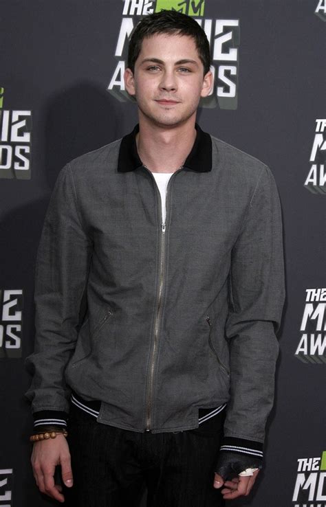 logan lerman Picture 26 - 2013 MTV Movie Awards - Arrivals