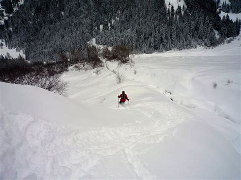 SKI HORS PISTE BUREAU DES GUIDES DU MONT BLANC