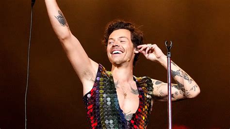 Harry Styles Estrena Su Nuevo álbum Harrys House — Fmdos