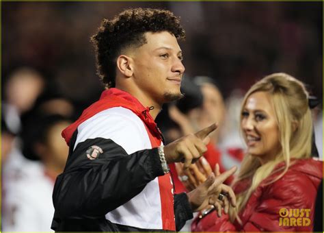 Who Is Patrick Mahomes' Wife? He's Married to Brittany Mahomes (Photos ...