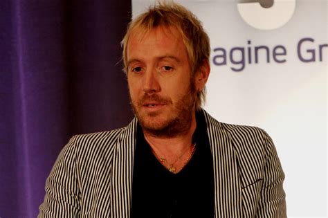 Dydd Miwsig Cymru Rhys Ifans Yn Dewis Hoff Draciau Cymraeg Golwg360