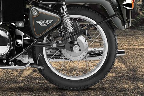 Royal Enfield Bullet 500 Images Check Out Design And Styling Oto