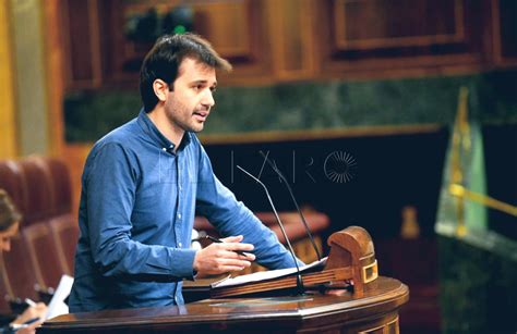 Unidas Podemos Pregunta Al Gobierno Por El Horario De Los Docentes Y