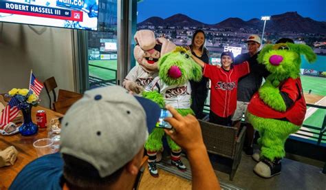 Is Lake Elsinore Storm mascot Thunder retiring? – Press Enterprise