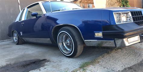 1982 Oldsmobile Cutlass Supreme Brougham LITER V 6 Automatic Atelier