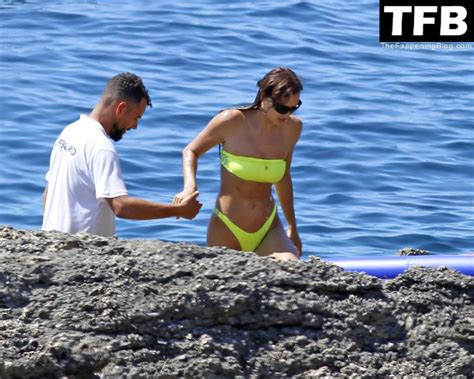 Irina Shayk Displays Her Sexy Figure In A Bikini Photos PinayFlixx Mega Leaks