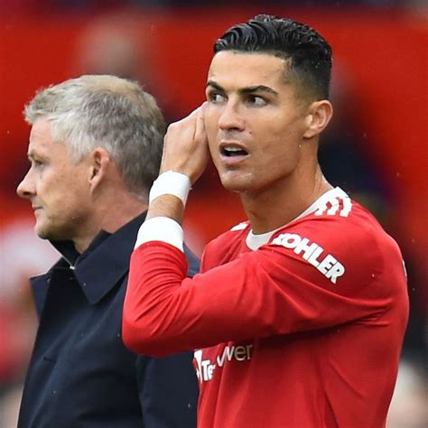 Epl Awful Cristiano Ronaldo Challenged Solskjaer During Shocking Team Talk Daily Post Nigeria