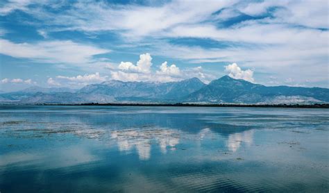 Shkodra Lake, Albania [5146x3028] [OC] : r/EarthPorn