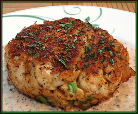 Spotlight On Groomer S Seafood Featuring Texas Crab Cakes With