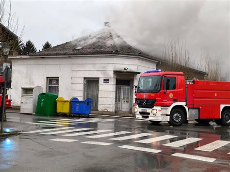 U centru Bjelovara gori obiteljska kuća bjelovar info