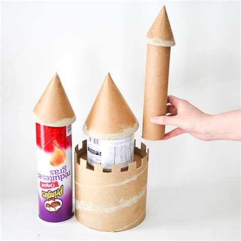 DIY Make a Castle from Recyclable Materials | Adventure in a Box