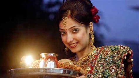 How To Look Glamorous This Karva Chauth View Pics India Tv