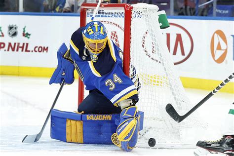 St. Louis Blues dress vending machine worker as emergency goalie | Las ...